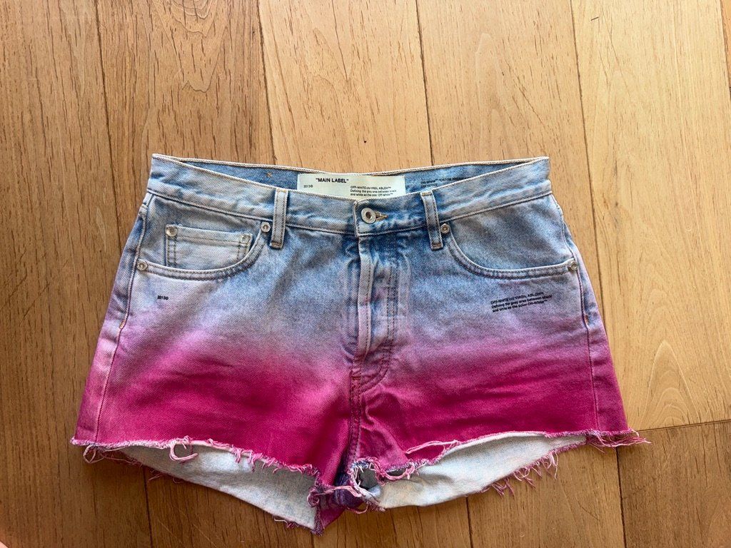 Off-White Jeans: Off-White c/o Virgil Abloh shorts- 28 – Neuf (Voir description) à St-Sulpice VD par juhdu