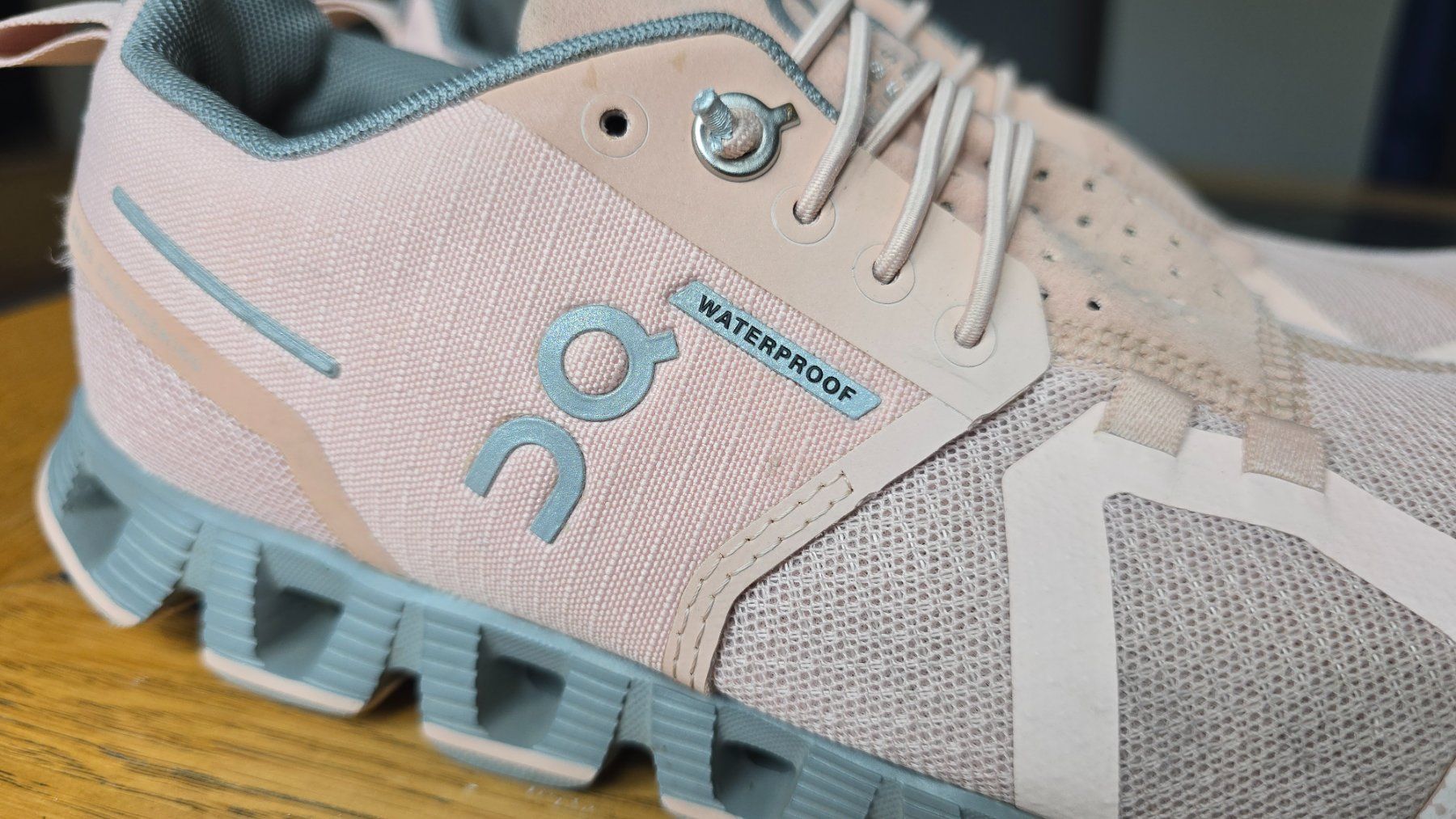 On Scarpe da donna: On Cloud waterproof schuhe EU 36.5 – Usato da Wallisellen venduto da theblacksheep 4