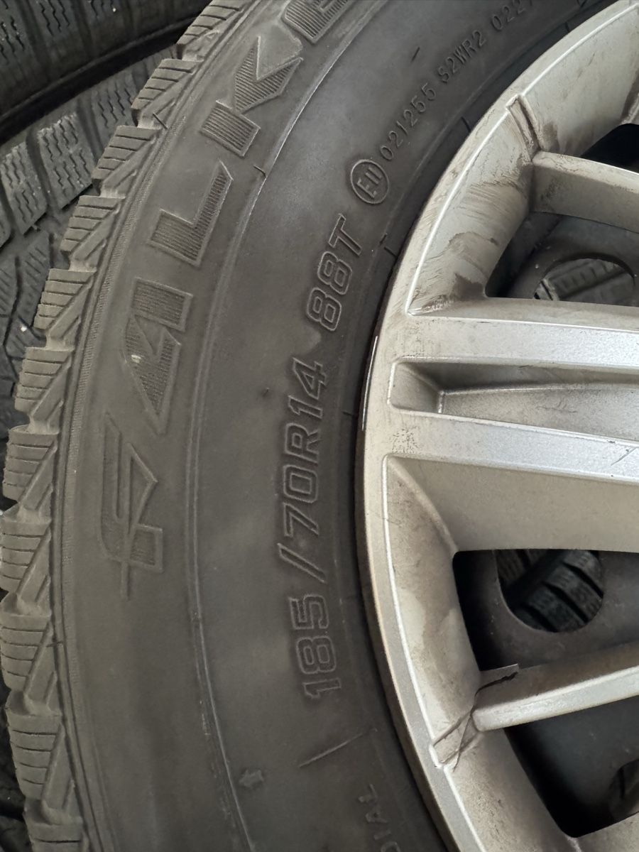 Volkswagen Pneumatici & Ruote complete: Vw polo Winterrad  – Usato da Triengen venduto da AS58 3