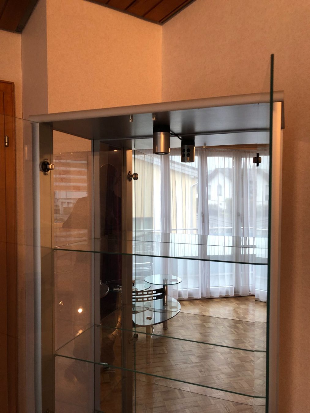 Vitrinen: Glas-Vitrine – Gebraucht aus Oberurnen von rol_d5yj 2