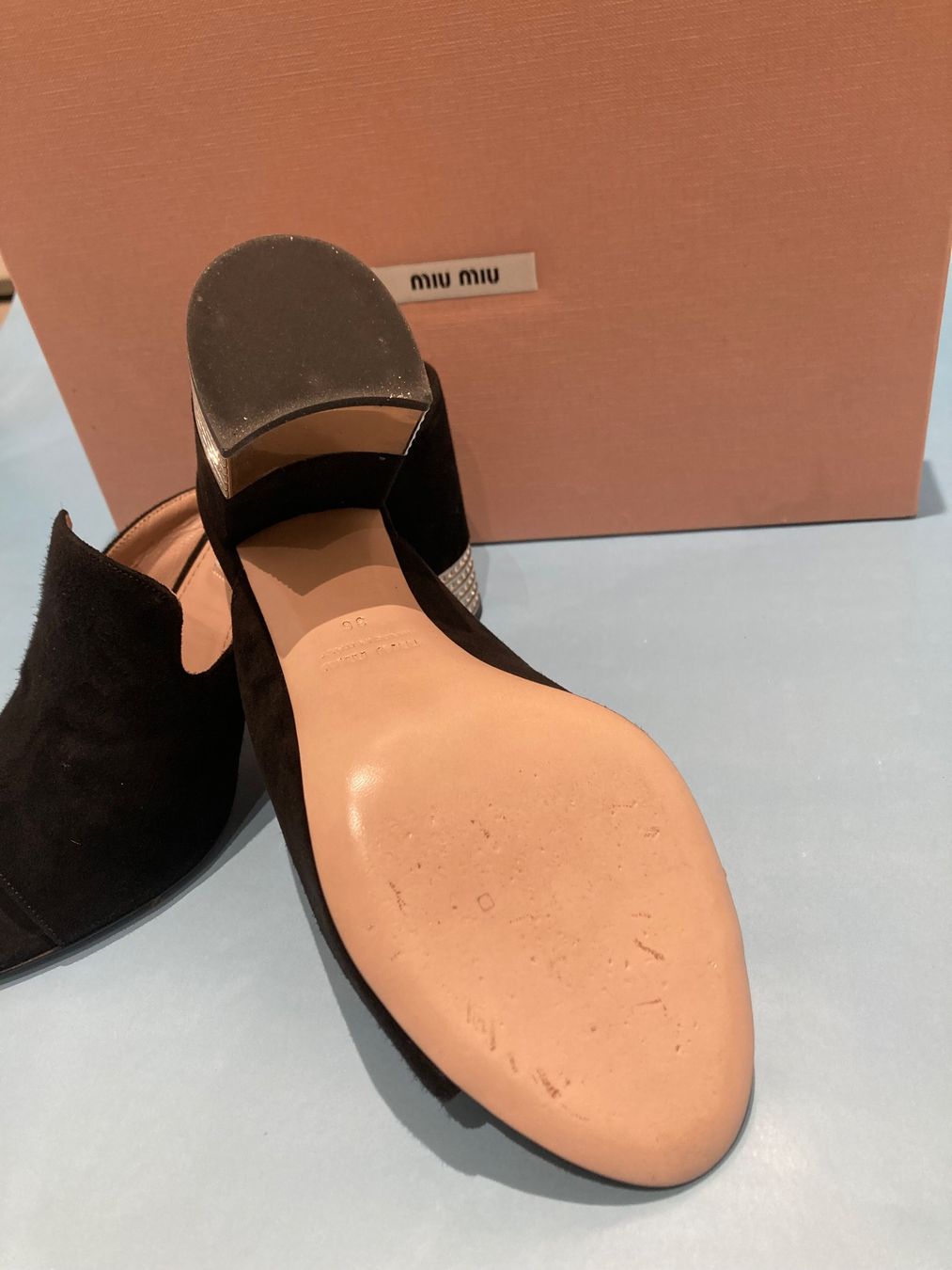 Miu Miu Scarpe da donna: Miu Miu n.36 – Usato da Paradiso venduto da Kayakara 3