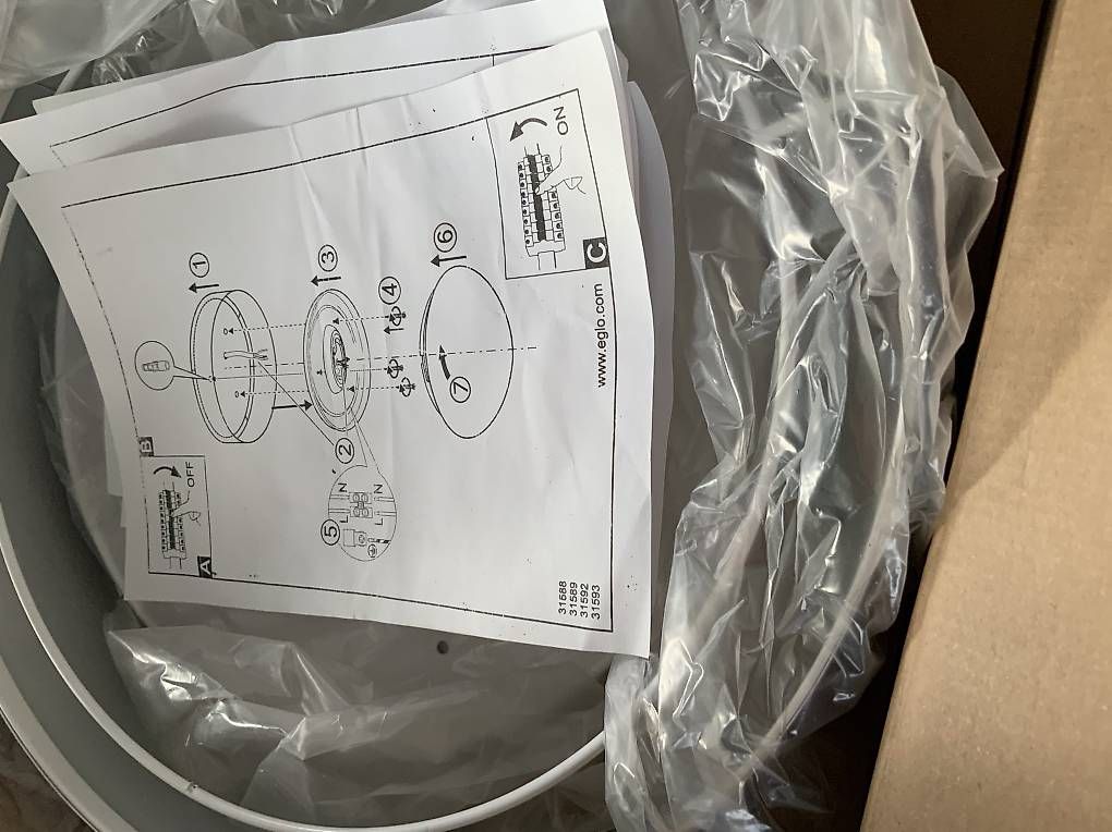 Eglo Lampadari & plafoniere: EGLO Pasteri Lampe - ohne Lampendeckel – Nuovo e nell'imballaggio originale da Küsnacht ZH venduto da Dne 2