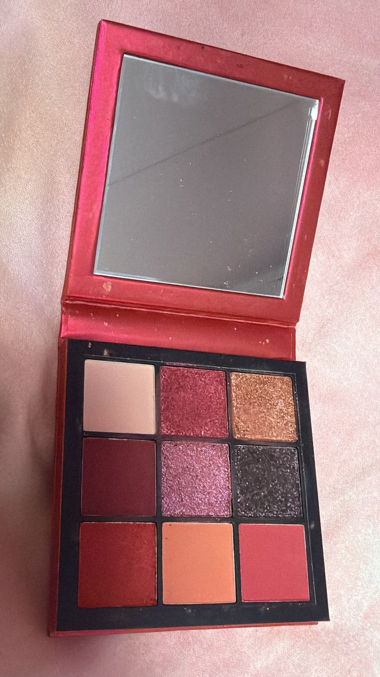 Huda Beauty Make-up: Lidschatten Palette Huda Beauty Ruby Obsessions  – Gebraucht aus Netstal von Queen37 1