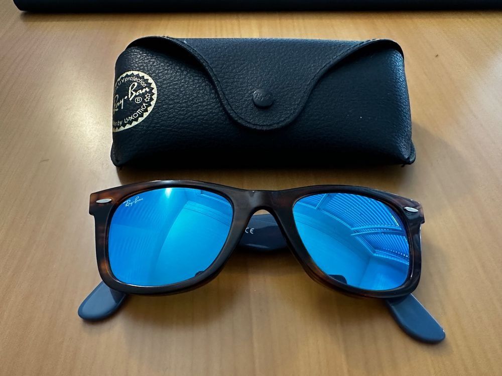 Ray-Ban Occhiali & Lenti: Ray-Ban Wayfarer Sonnenbrille – Usato da Schaffhausen venduto da ZurichSH
