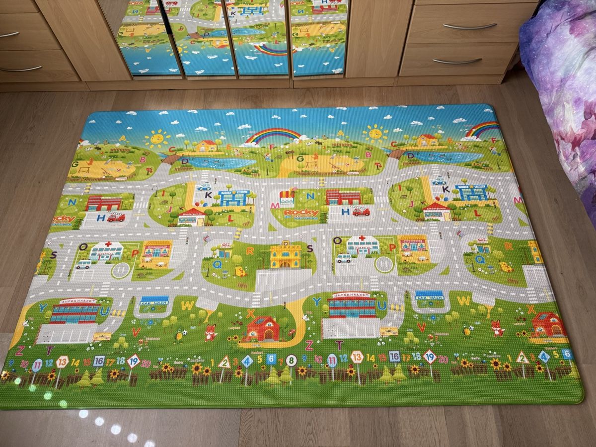 Spielmatte: Dwinguler Spielmatte 130x190 – Gebraucht aus Unterägeri von drust 1