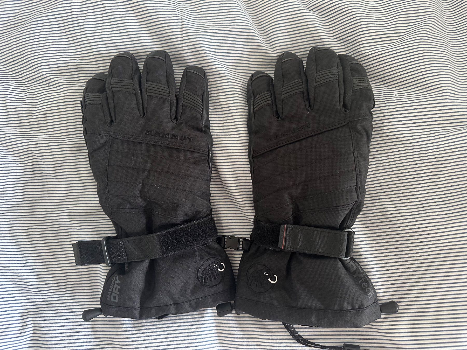Mammut Guanti & manicotti: Mammut Skihandschuhe, Grösse L Winter – Usato da Basel venduto da olo..ir