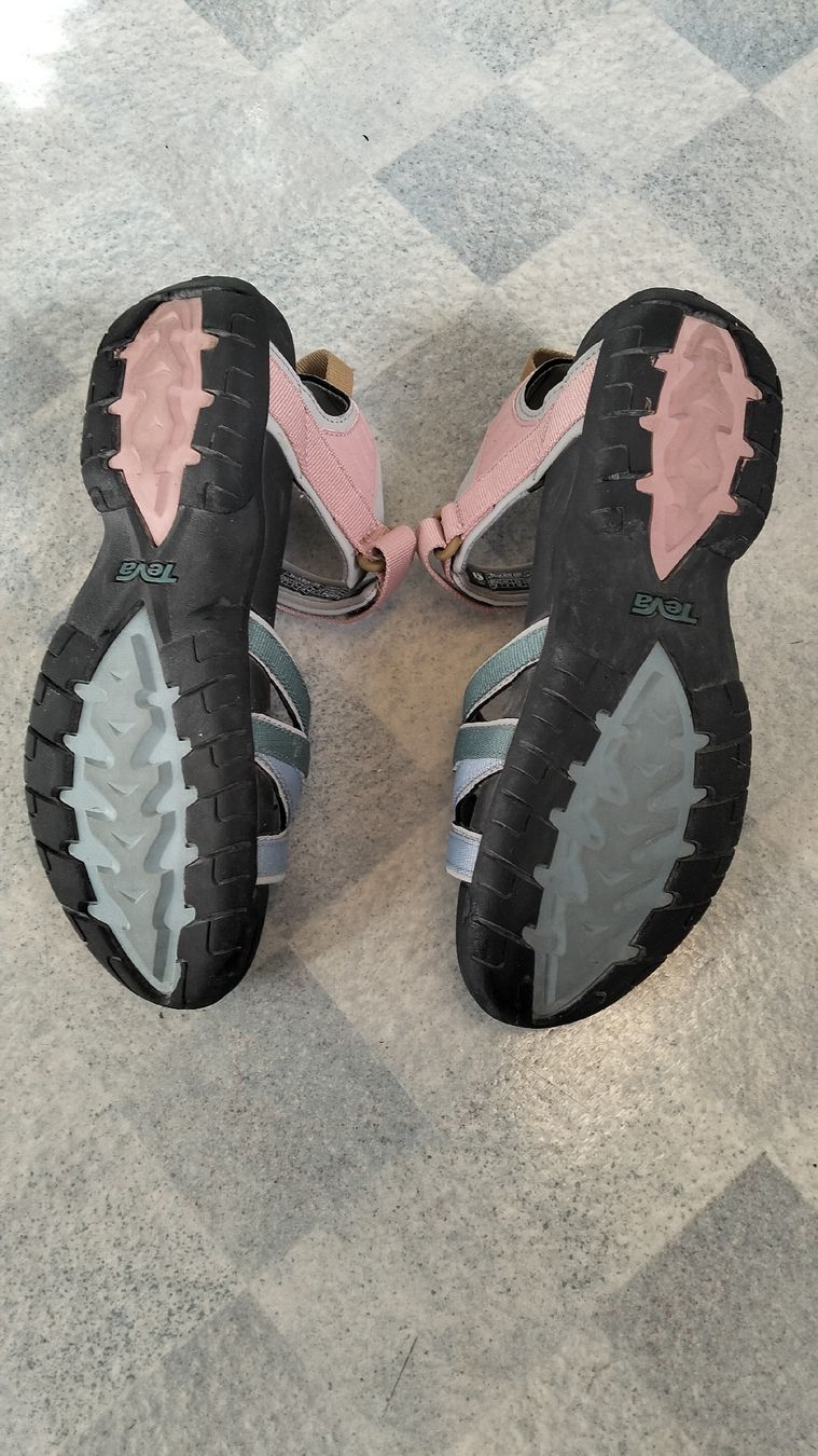 Teva Damenschuhe: Teva Wandersandalen – Neu (gemäss Beschreibung) aus Bremgarten AG von Limasoldeli 3