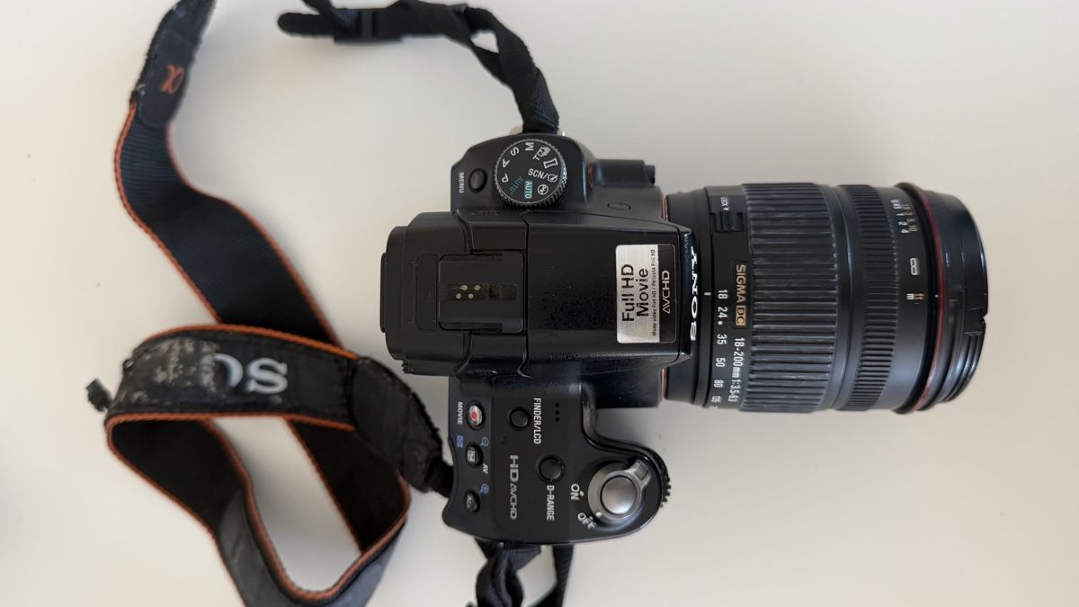 Sony Fotocamera: Sony Alpha A35 Kamera-Set mit 2 Objektiven – Usato da Baden venduto da vog_562d 3