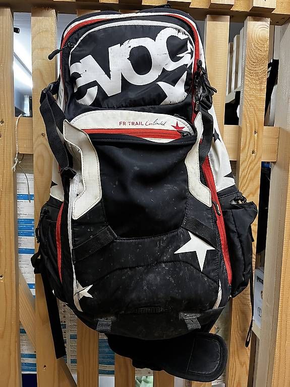 Rucksäcke: Evoc FR Trail Rucksack – Gebraucht aus Zürich von fab_yz2c