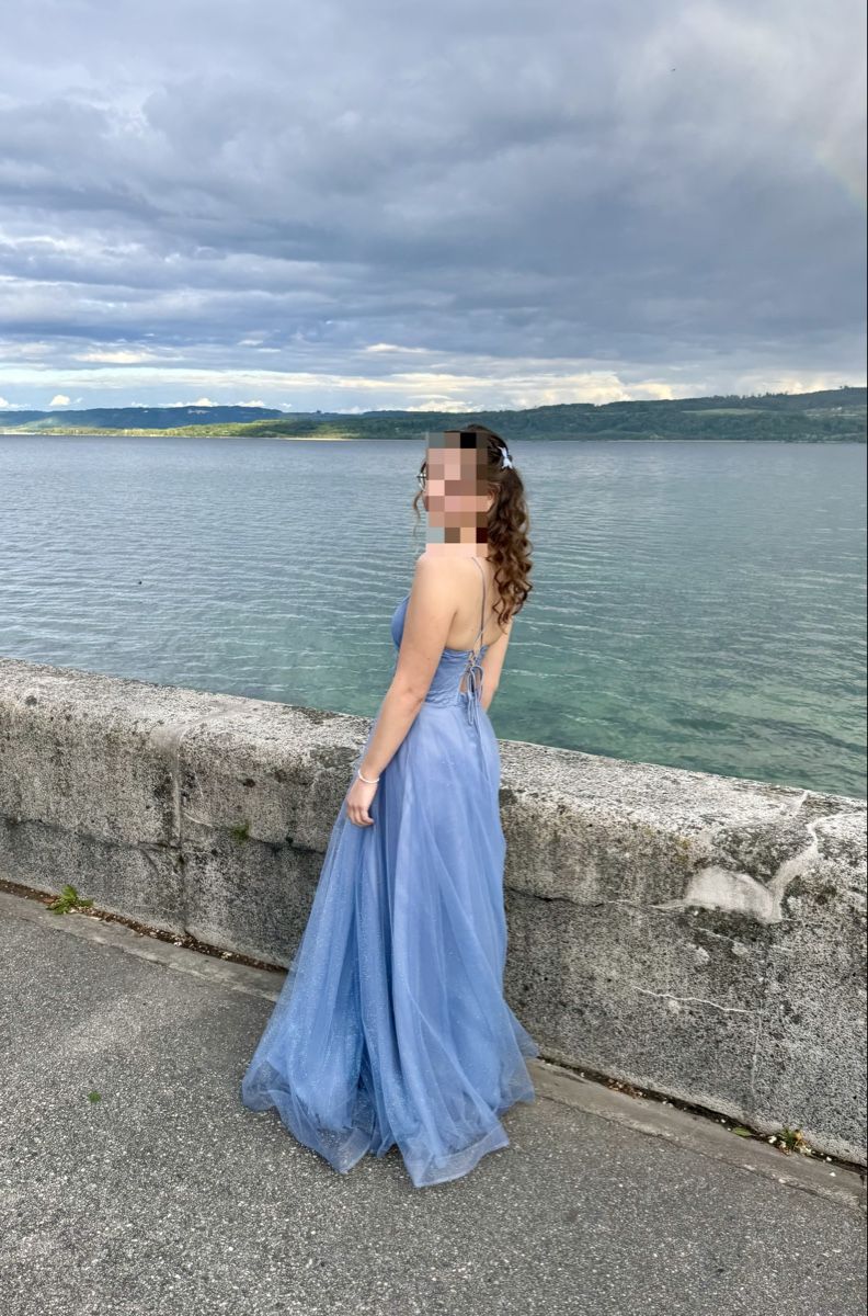 Kleider: Robe de soirée bleu ciel  – Gebraucht aus Lausanne von Michel_Ozcan 2