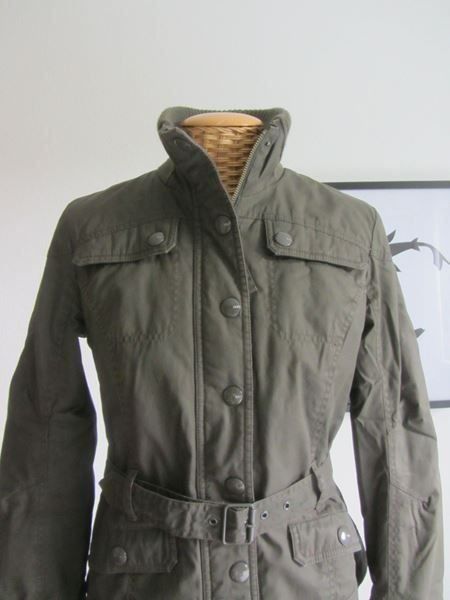 Mango Jacken: MANGO - Jacke oliv-braun M – Gebraucht aus Zürich von Diazaio 1