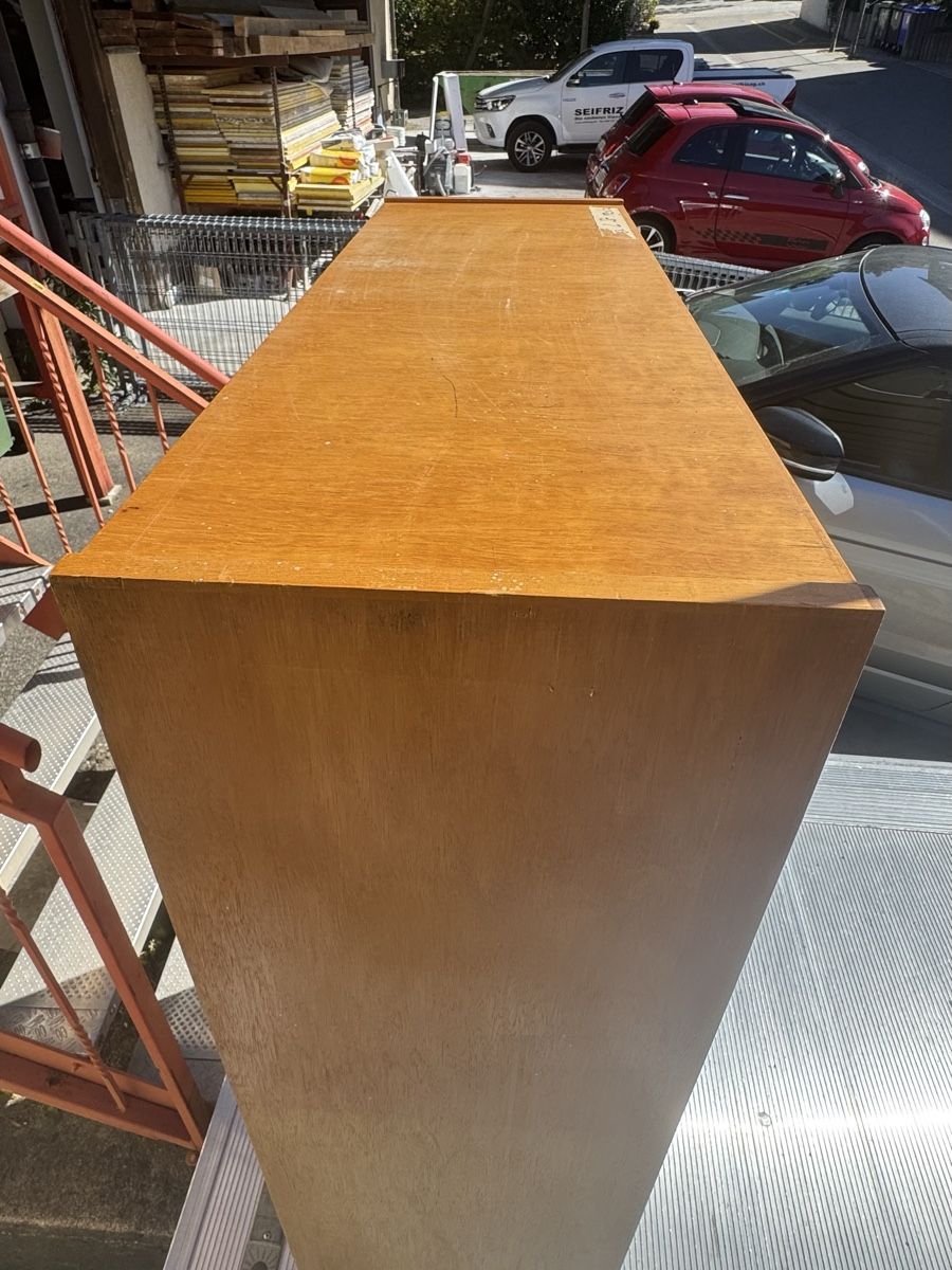 Scaffali: Holz Gestell  – Usato da Schlieren venduto da Freundlich02 7
