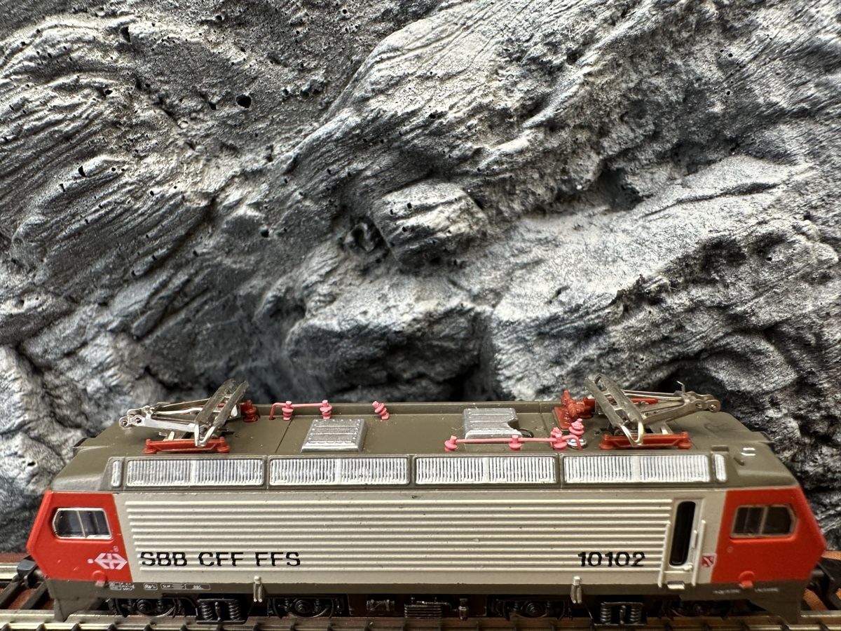 Märklin Modellini di ferrovie: Märklin 8823 SBB Re 4/4 IV – Usato da Lupsingen venduto da New-Haven 1
