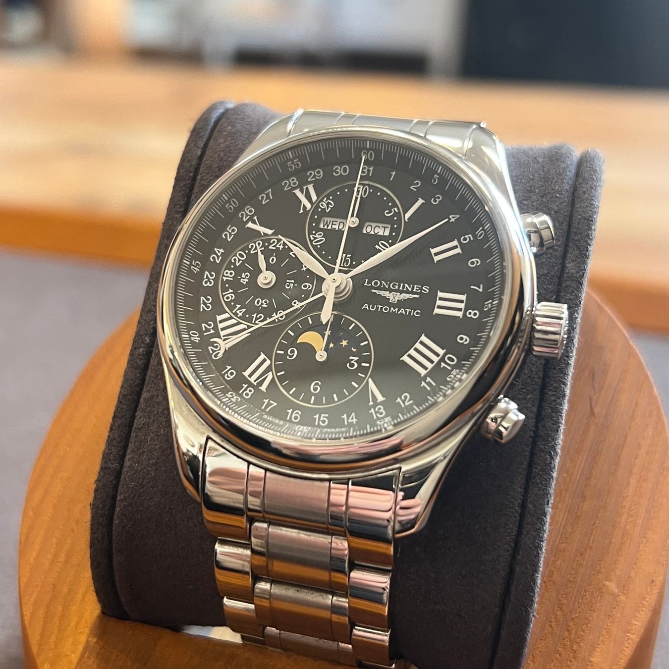 Longines Uhren: Longines Master Collection Moon-Phase L2.773.4 – Gebraucht aus Carouge GE von Watchaser 2