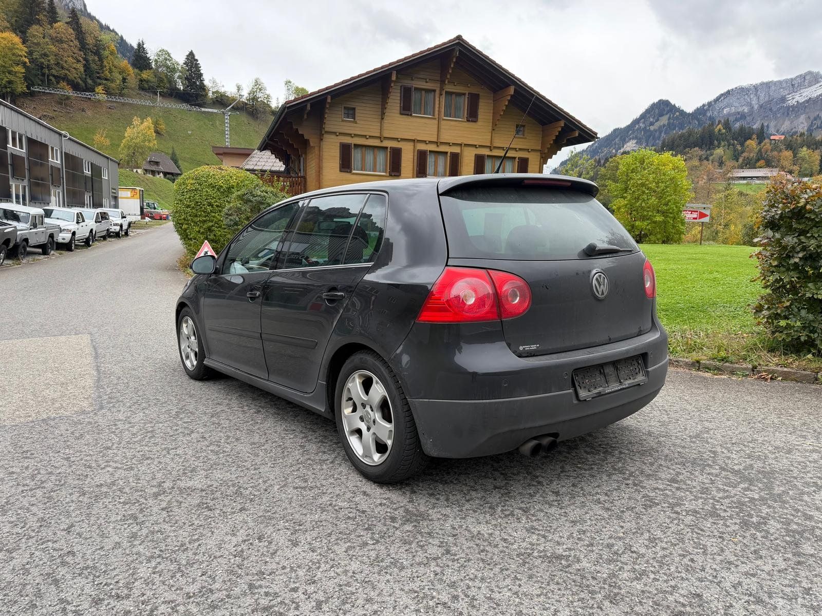 VW Automobili: VW Golf 5 GTi – Usato da Flühli LU venduto da Overland_Motors 4