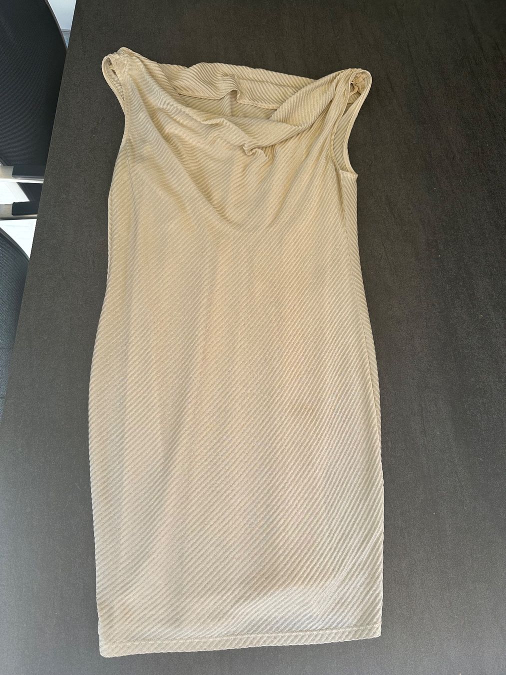 Liu Jo Vestiti: LIU.JO Kleid, Gr. S/M Beige – Usato da Urtenen-Schönbühl venduto da Oksana2602 1