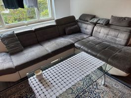 Eckschlafsofa mit Stauraum,