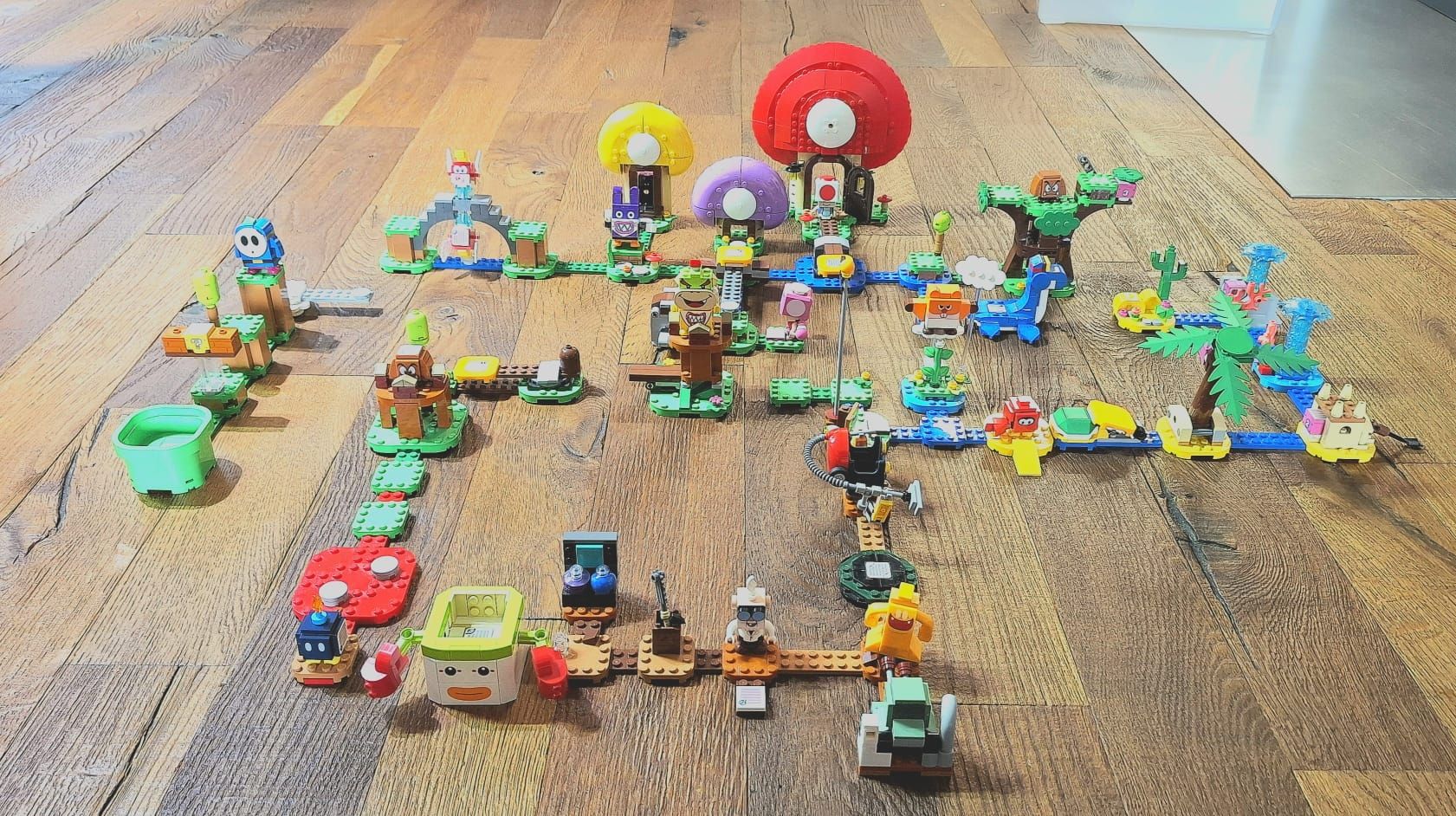 Lego Jouets: Lego Super Mario 5 Set's – D'occasion à Schlosswil par shaking-uhu
