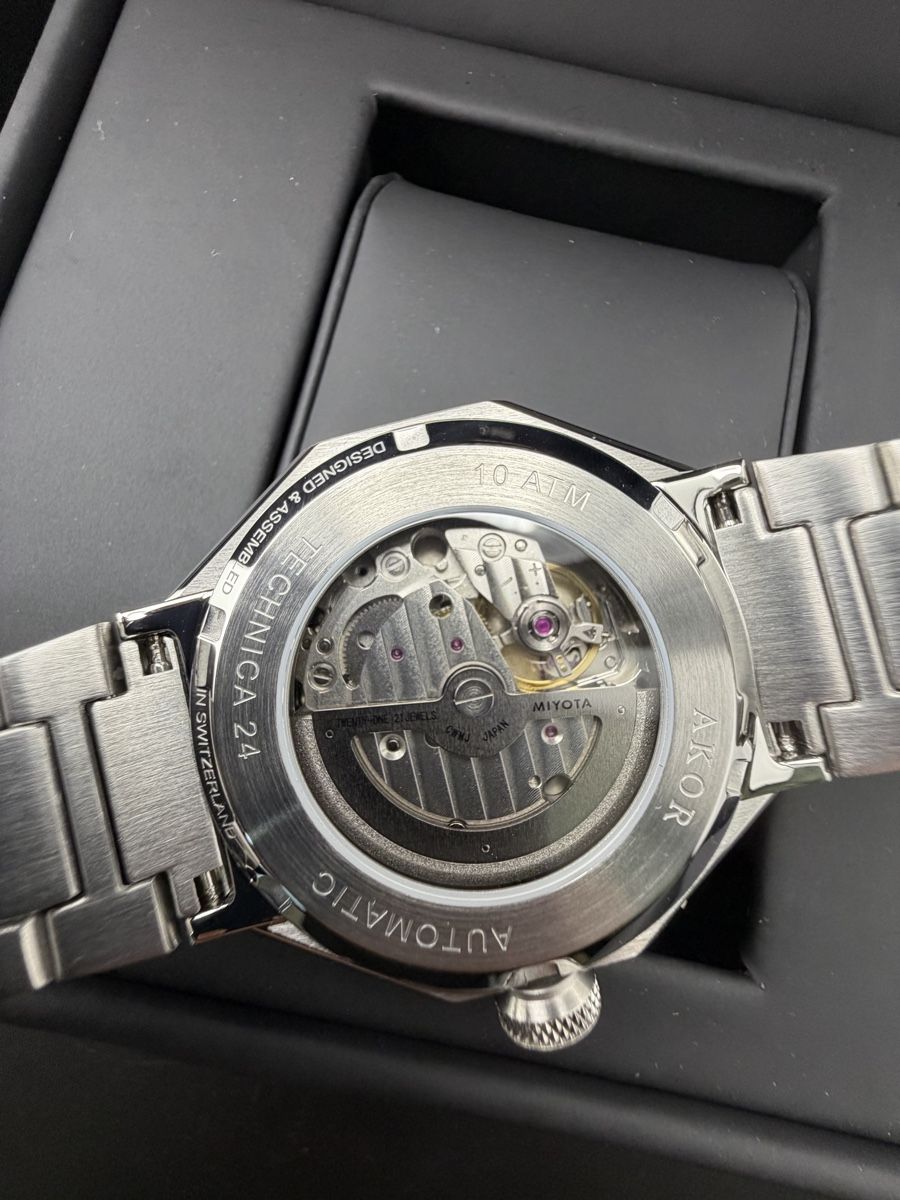 Uhren: Montre AKOR Régulateur Rouge Neuve Full Set – Neu und originalverpackt aus Neuchâtel von TopChrono24 9