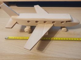 Flugzeug aus Holz