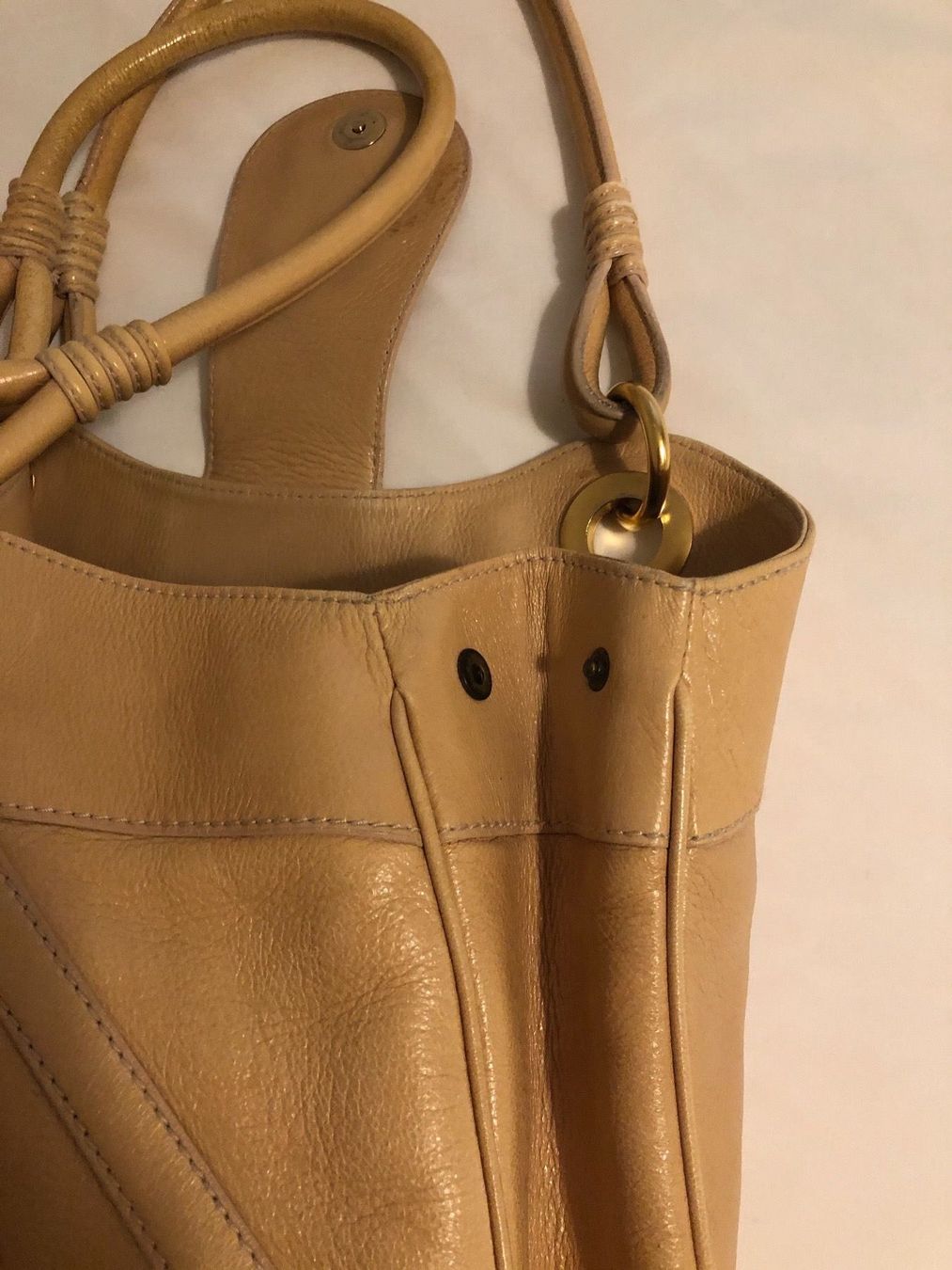 Escada Taschen für Damen: ESCADA LARGE BAG – Defekt aus Zürich von Yanches 7