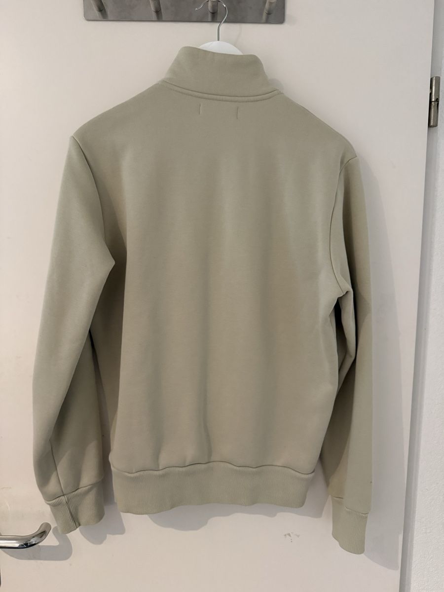 Fred Perry Pullover & Sweatshirts: Fred Perry Quarter Zip – Gebraucht aus Frauenfeld von mar_jg9b 1