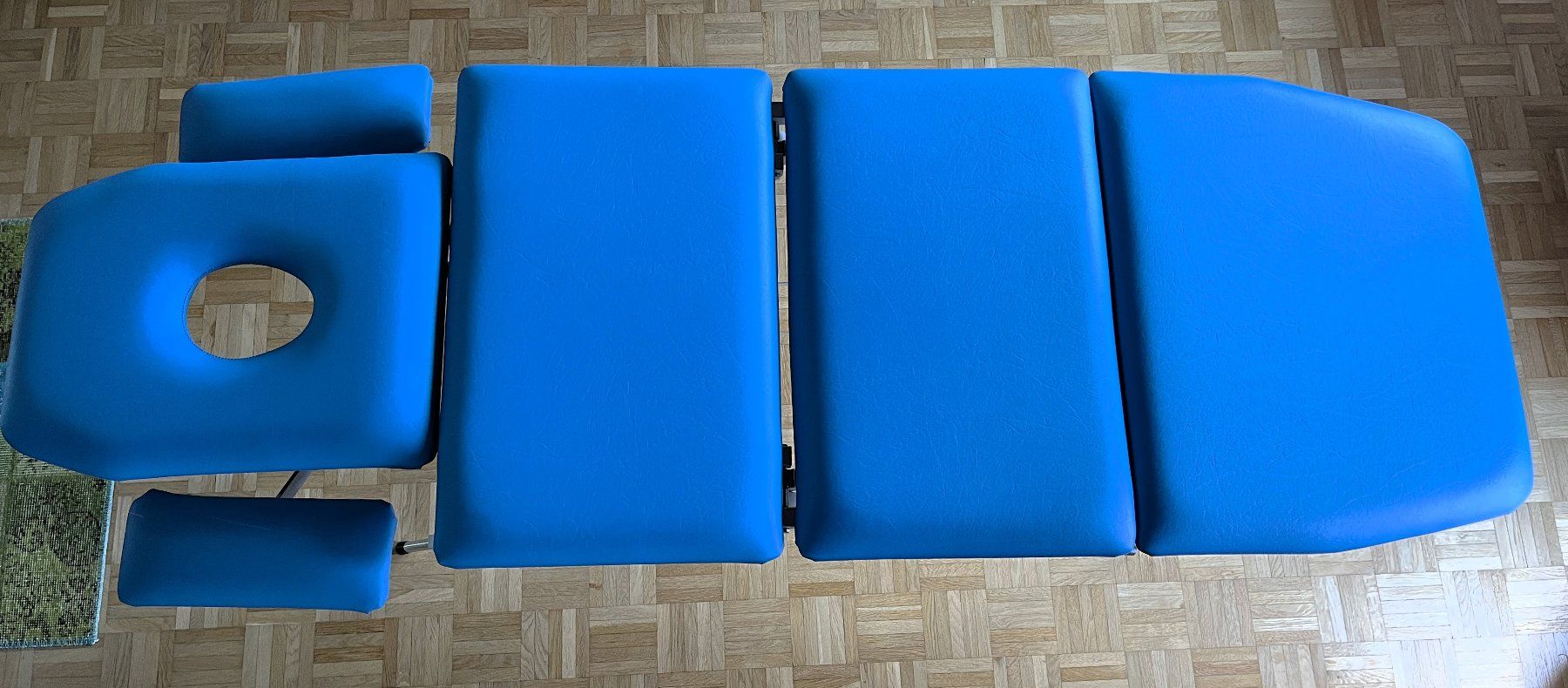 Liegen & Liegestühle: Massageliege – Gebraucht aus Zufikon von goemmer
