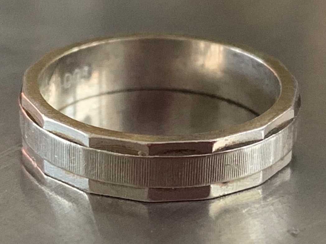 Anelli: Silberring schraffiert klassisch (50) – Usato da Dittingen venduto da Bellevista
