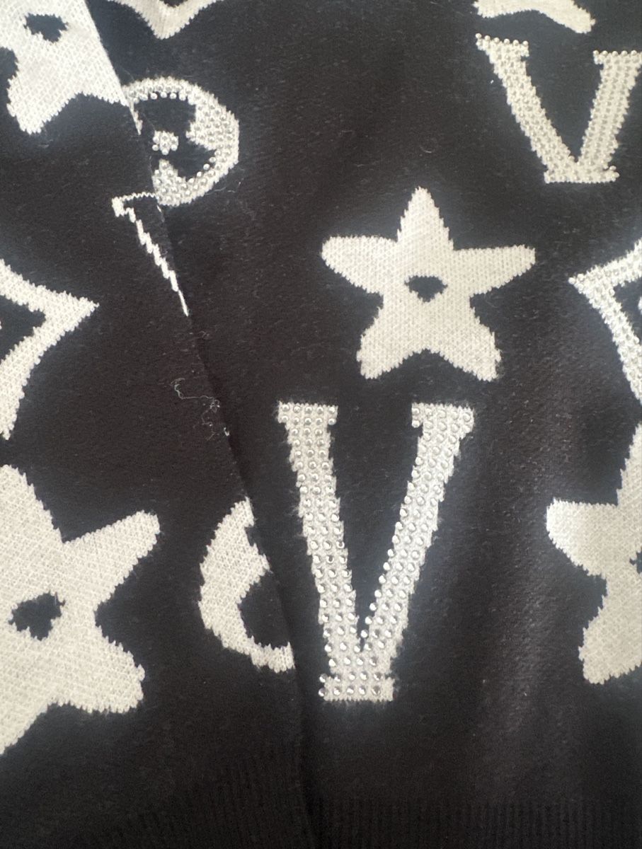 Maglioni & Felpe: Schwarzer Designer-Pullover – Usato da Turgi venduto da pa.ti.d 1