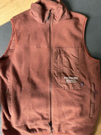 Pas Normal Studios Weste Fleece - M - Rost