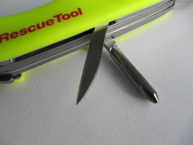 Victorinox Coltelli tascabile: Victorinox RescueTool Klappmesser neu mit Box – Nuovo (secondo la descrizione) da Gams venduto da Recycleri2 6