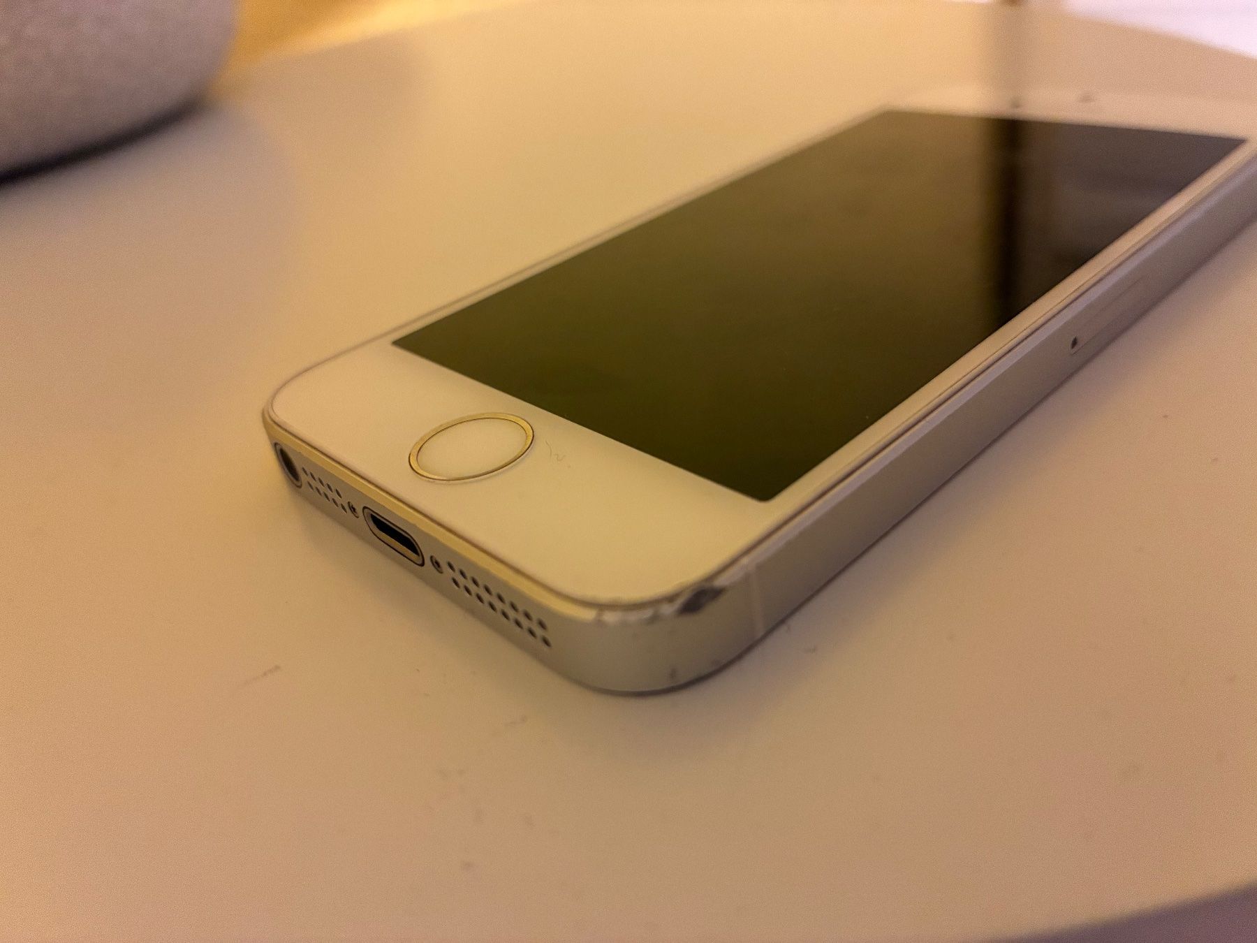 Apple Handys / Smartphones: Iphone SE – Gebraucht aus Glarus von thornton 4
