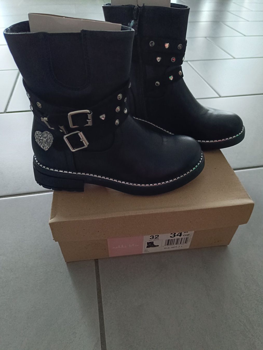 Scarpe per ragazze: Nelli blu Stiefel, 32 – Nuovo (secondo la descrizione) da Wohlen AG venduto da Fabe3