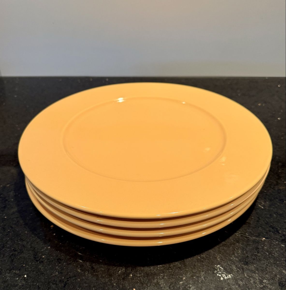 Piatti: 4er Set Ess- oder Dekoteller in Gelb - 31cm Durchmesser – Usato da Baar venduto da Princesaphantagiro