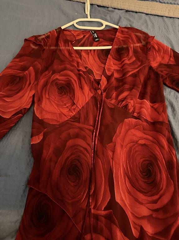 Mango Vestiti: Robe Mango – Usato da Chancy venduto da C.N.P 2