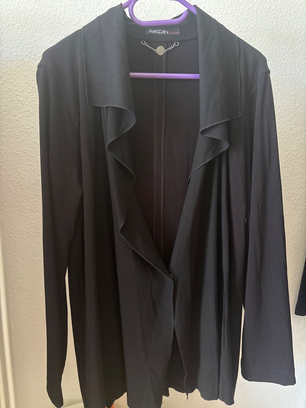 Marc Cain Giacche: Marccain Cardigan – Usato da Zürich venduto da JalapenoChili