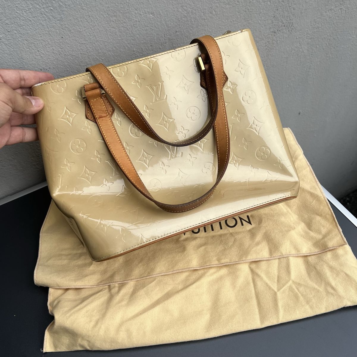 Louis Vuitton Borse da donna: Louis Vuitton Tasche zu verkaufen  – Usato da Wil SG venduto da Cristiano02062017 1