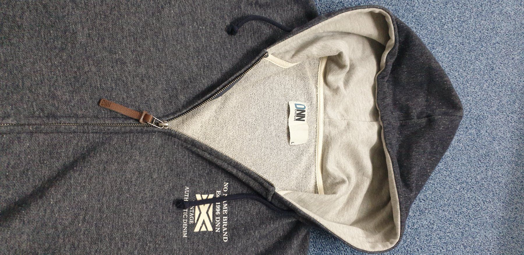 Giacche & Cappotti: Sweatshirtjacke – Usato da Amlikon-Bissegg venduto da Schnuefeli4 1