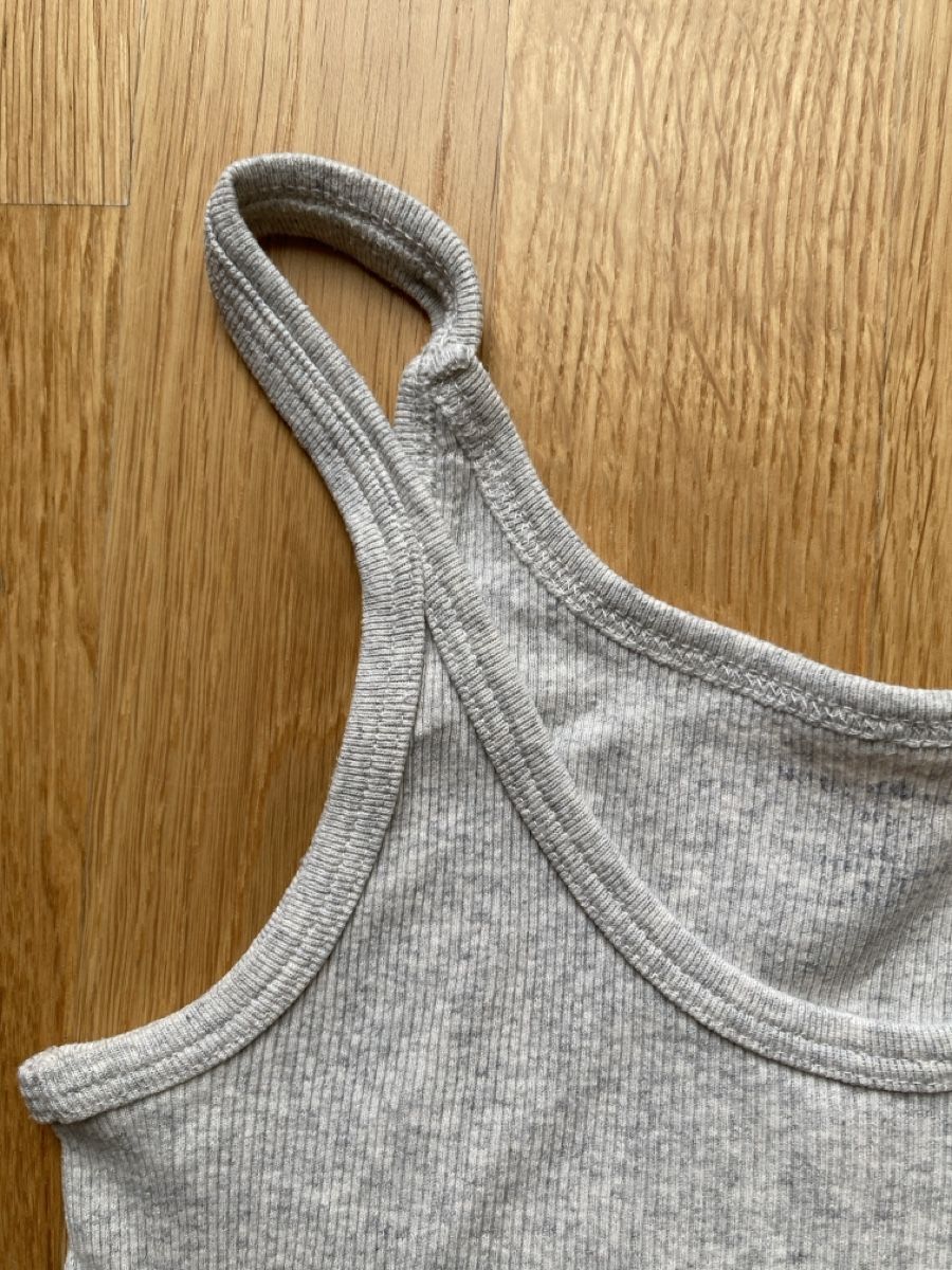 Brandy Melville Top: Hellgraues Top | Brandy Melville * onesize – Usato da Basel venduto da AufeinenBlick 4