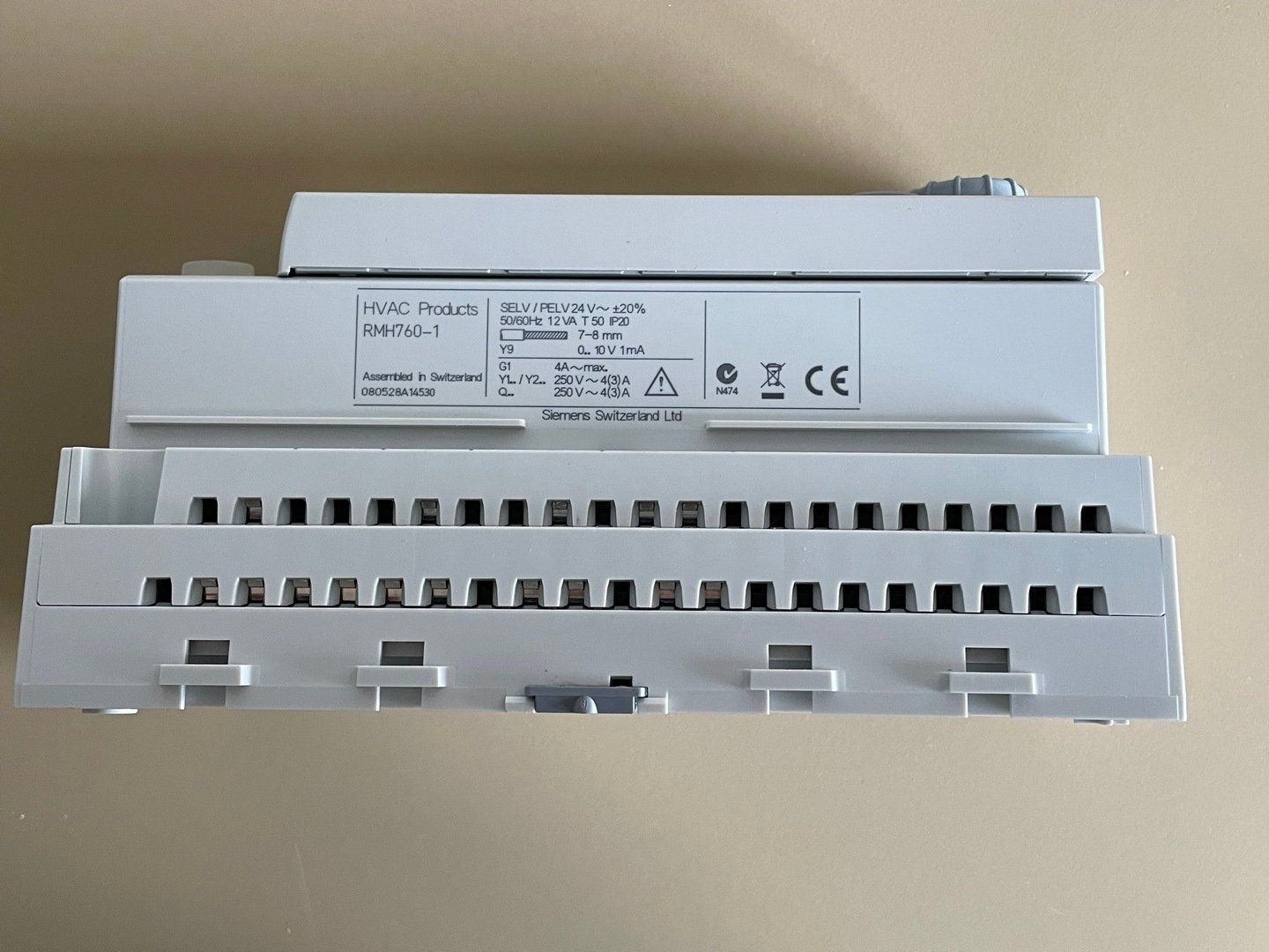 Siemens Radiatori: Régulateur de chauffage Siemens  Synco RMH760 complet – Usato da Tramelan venduto da JeanChris70 2