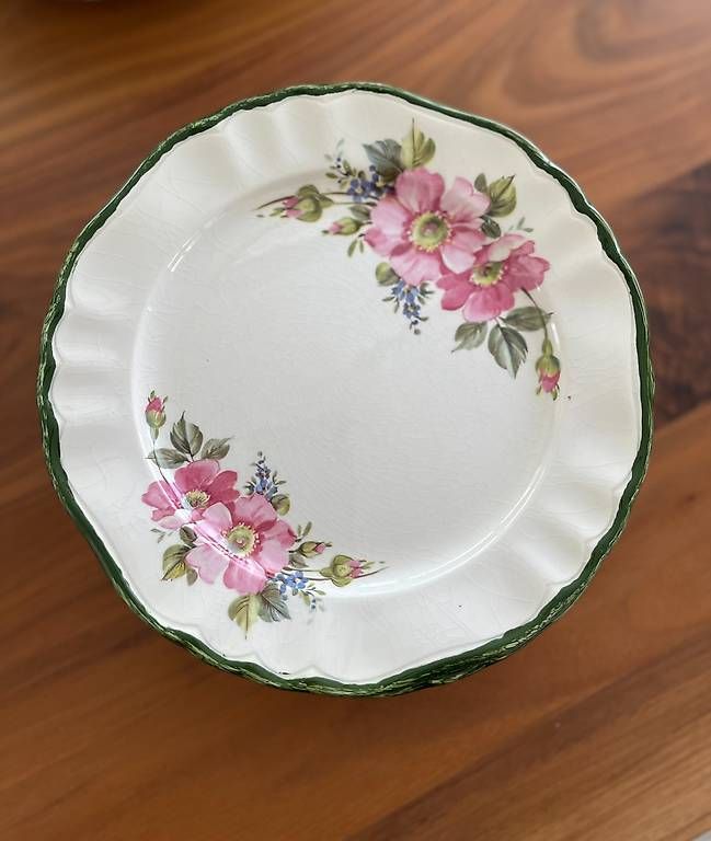Set di piatti: Wunderschöner Pagnossin Treviso Service 27-teilig – Usato da Birmenstorf AG venduto da Snake-Eyes 1