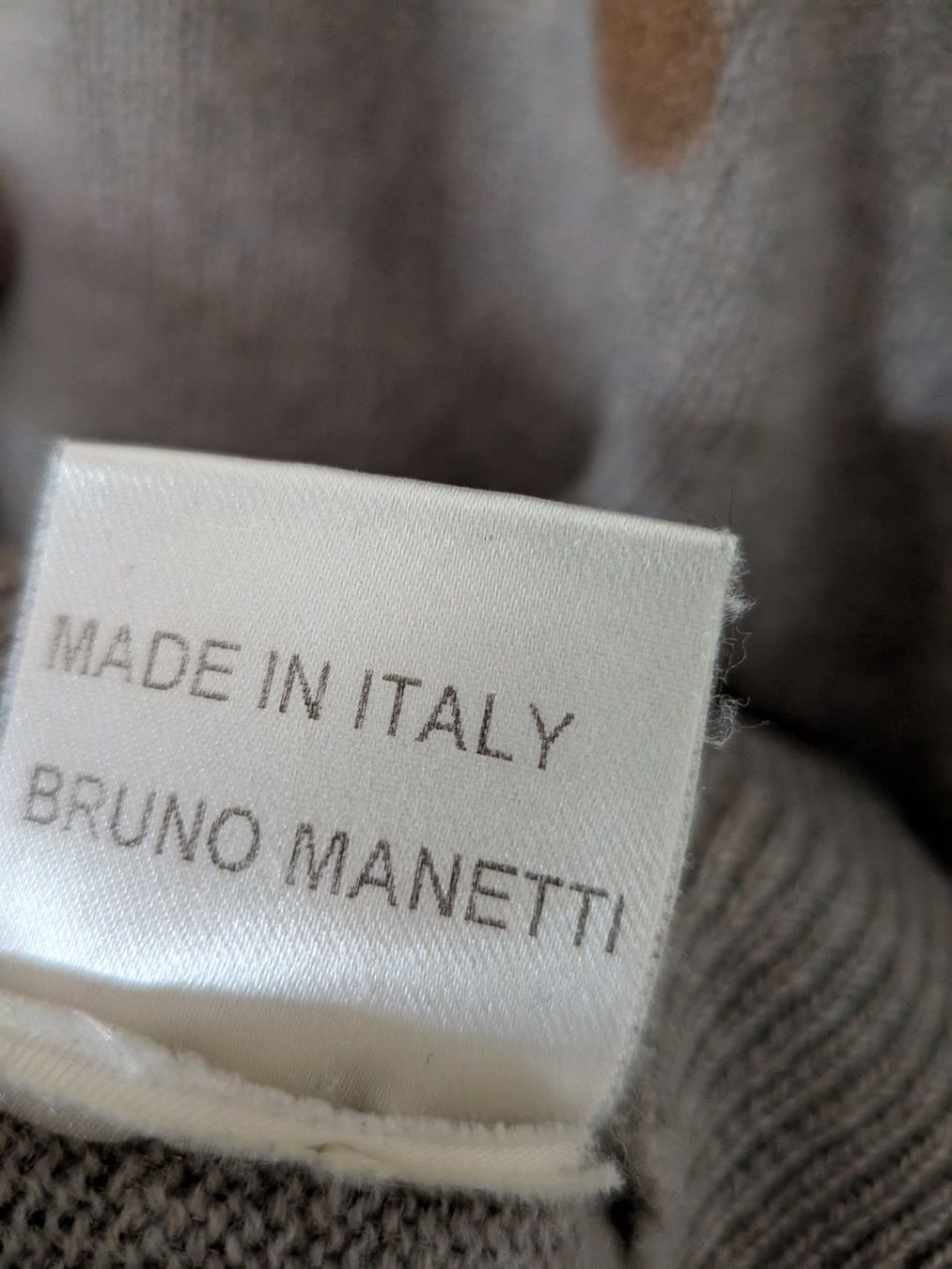 Maglioni & Felpe: Bruno Manetti Kurzarm Cashmere Pullover – Usato da Emmen venduto da magelan 4