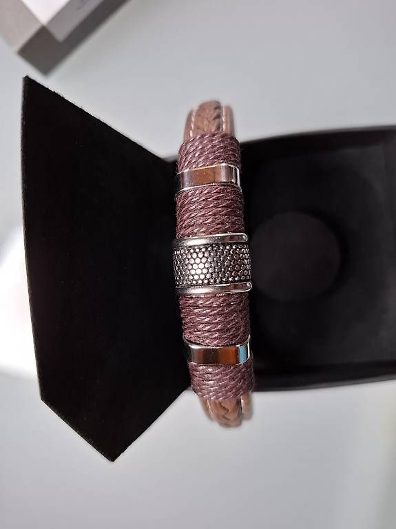 Bracciali & Braccialetti: Leder/Edelstahl Armband Trendhim – Usato da Hunzenschwil venduto da rog_dq2q