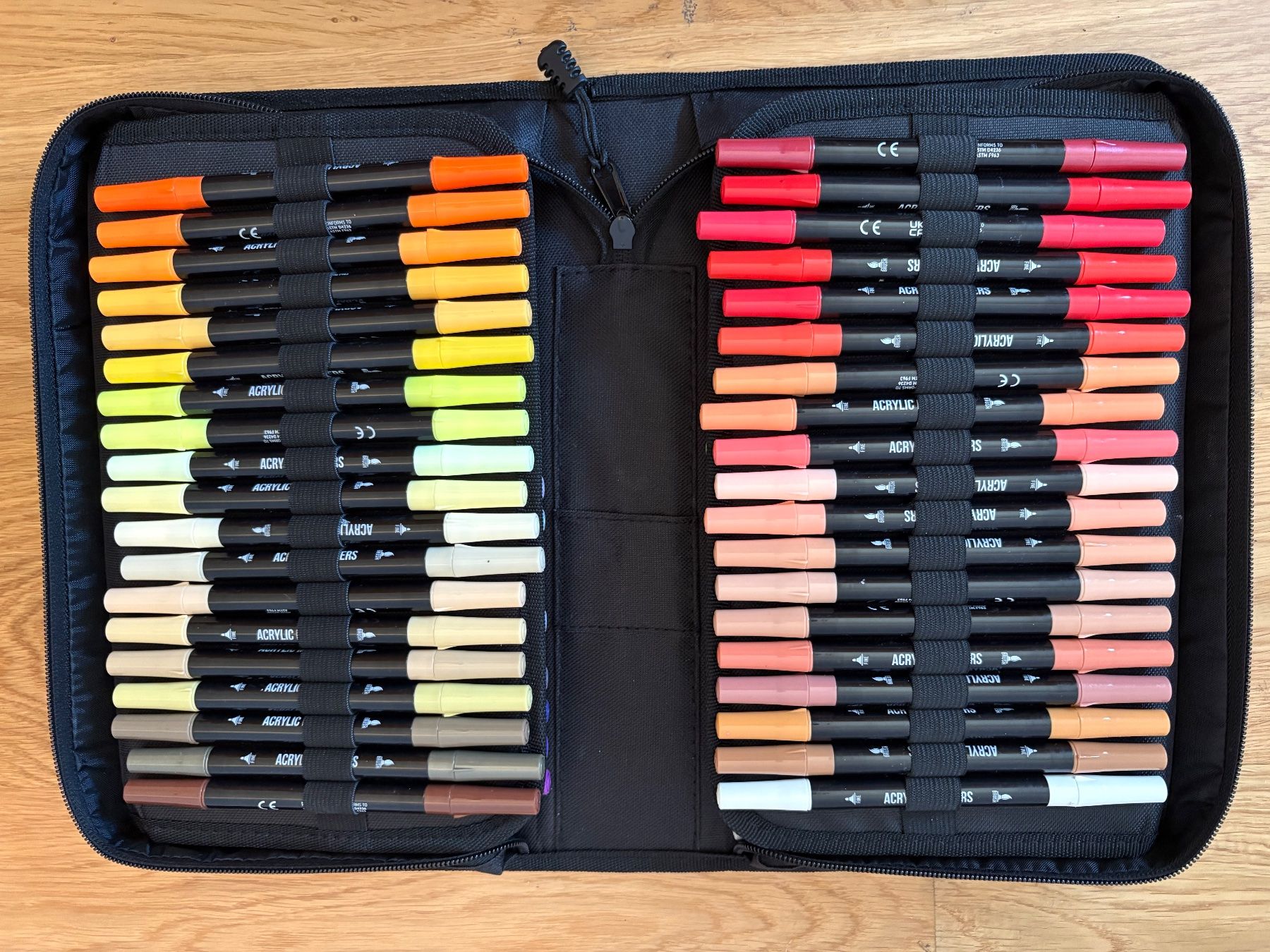 Stifte & Marker: Pamaker Acryl-Marker Set – Gebraucht aus Rheineck von roh_b2yn
