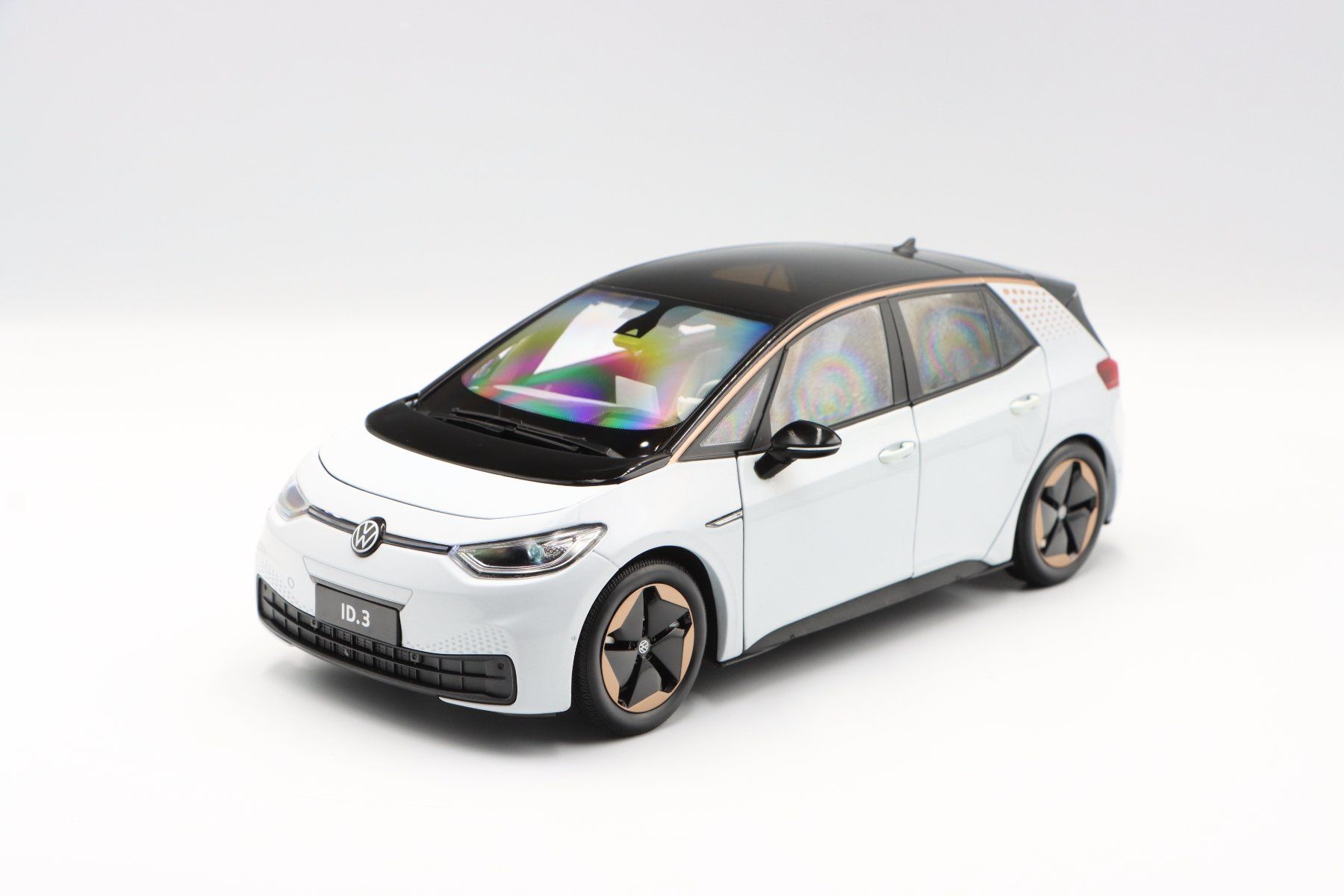 Volkswagen Modellautos: VW iD.3 2020 1:18 Paudi Model – Neu und originalverpackt aus Bühl b.Aarberg von modelldiecast 3