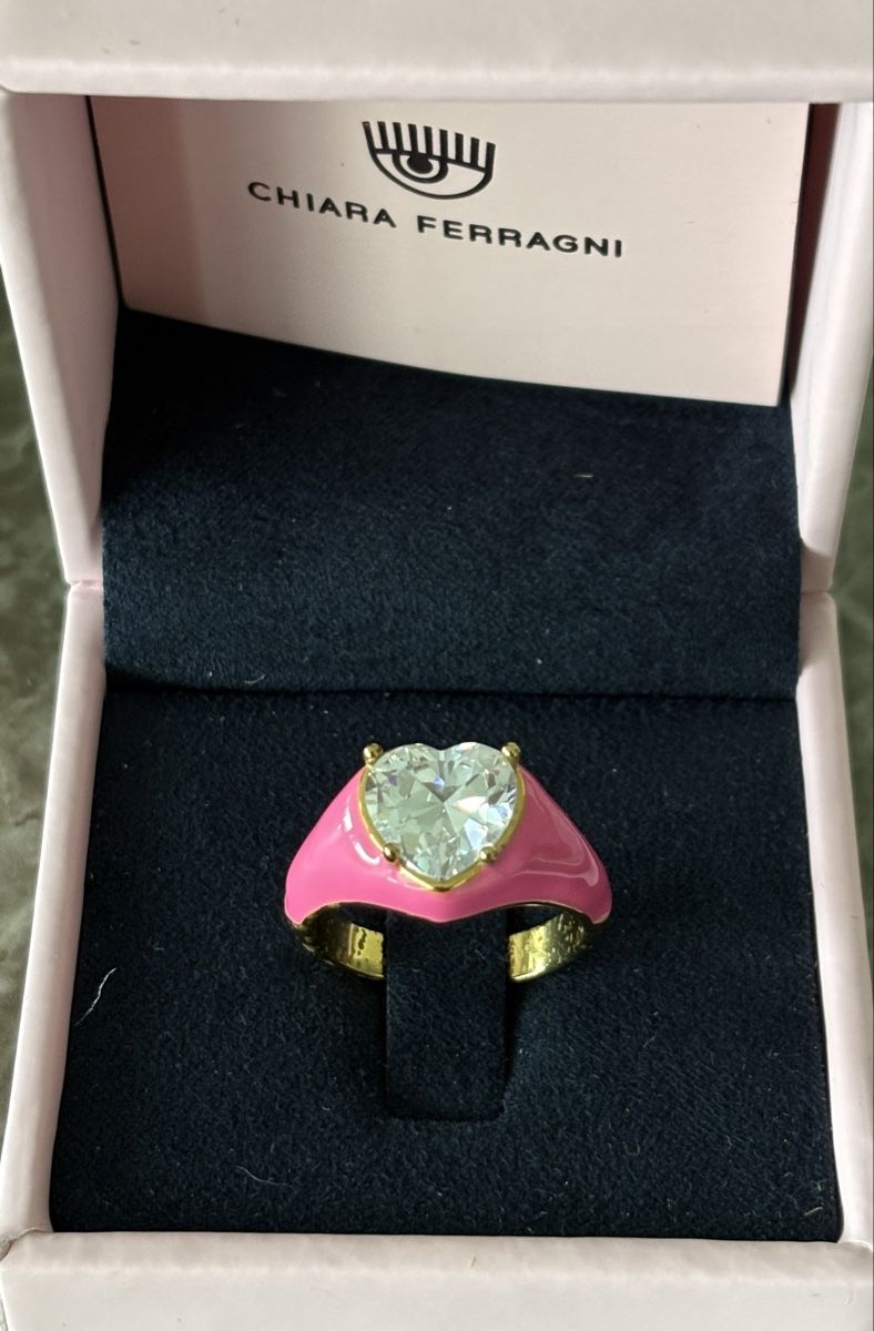 Anelli: Chiara Ferragni Pink Ring with heart zircone – Usato da Nyon venduto da My_wardrobe 2
