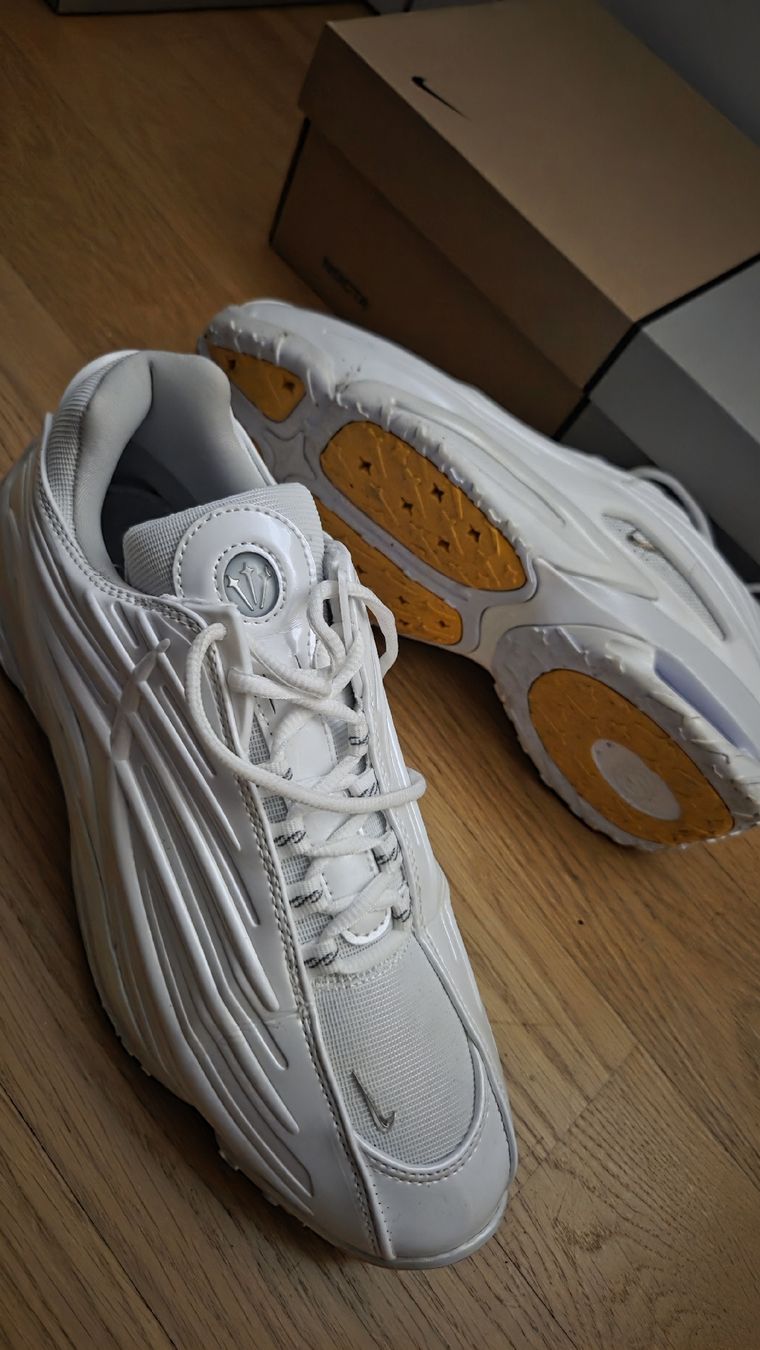 Scarpe da uomo: NOCTA HOT STEP 2 Weiss Gr.46 – Usato da Würenlingen venduto da matinu 3