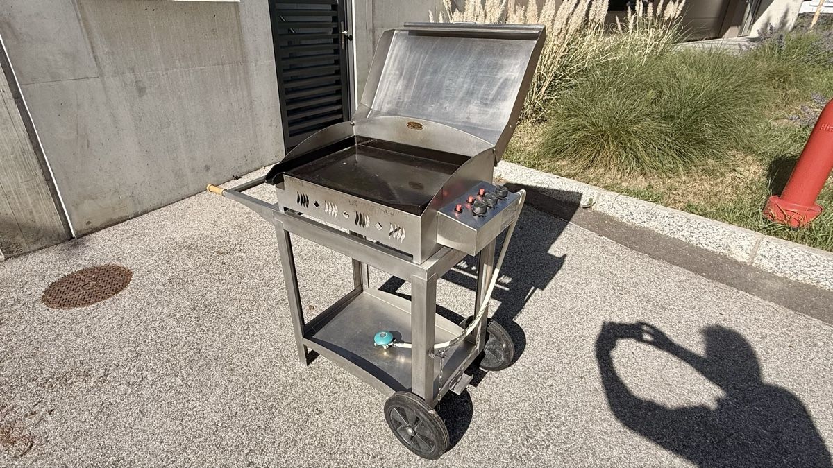 Grills: Plancha au gaz – Gebraucht aus Pully von Cox03 2