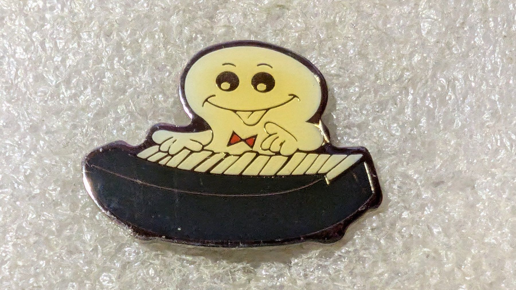 Placchette & Badge: Ansteckpin 167: Maga Bio – Usato da Oppligen venduto da Pin-Fall-Shop