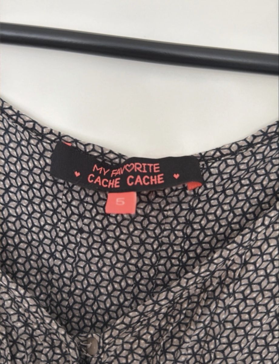 Tops: Blouse Cache Cache motif géométrique taille 5 – D'occasion à Fleurier par pao_m6nn 2